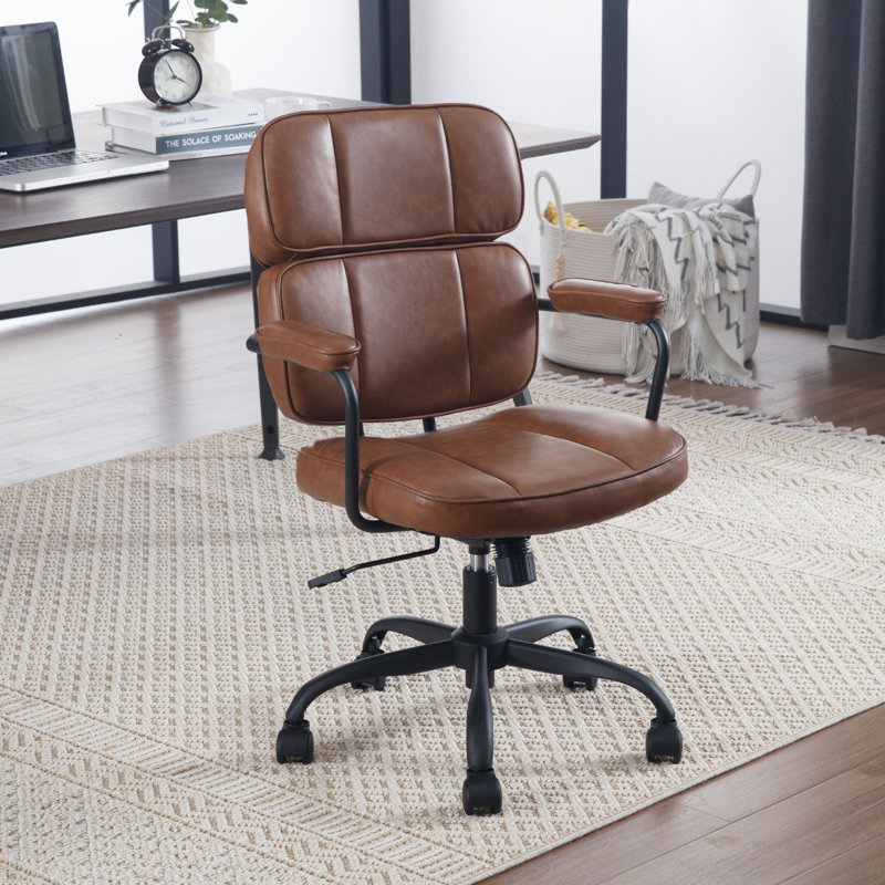 Office Chair Ergonomic Executive Computer Desk Adjustable Swivel Chairs with Castors Made of Faux Leather for Home Office Comfort