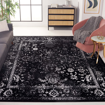 91 X 152 Area Rug