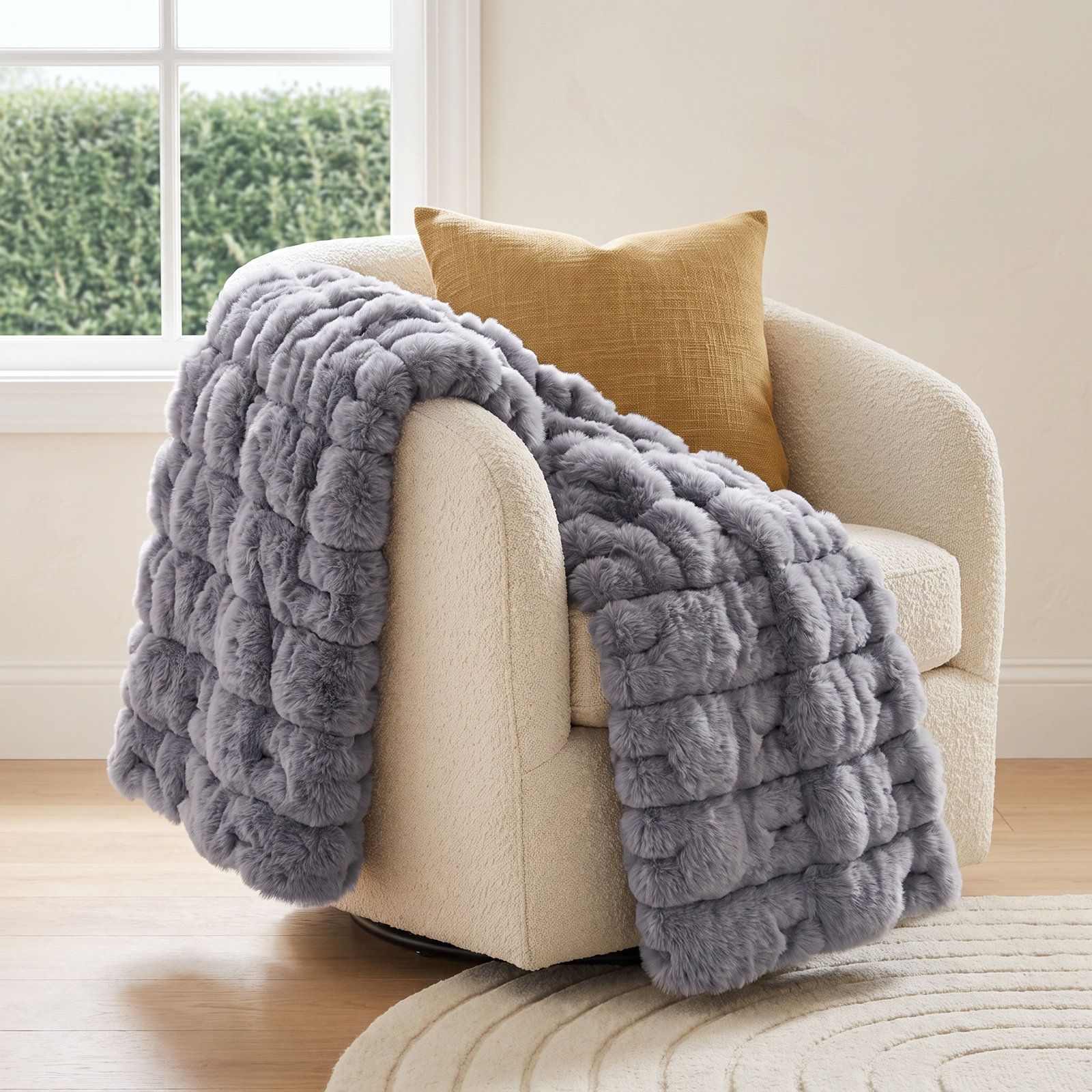 Faux Fur Throw Blanket
