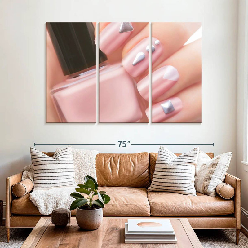  «Pretty Pink Nails», H 48 po x l 74 po