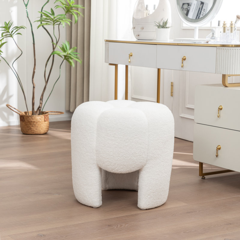 Fauteuil de maquillage en fausse fourrure, Beige