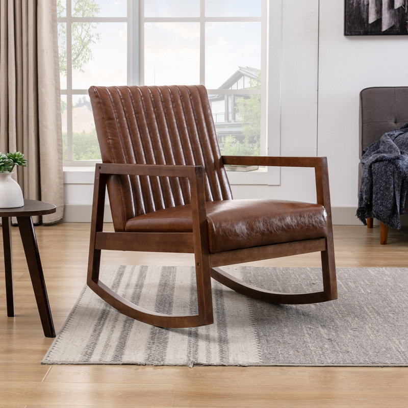 Chaise berçante Haraku en similicuir brun avec cadre en bois massif, Brun