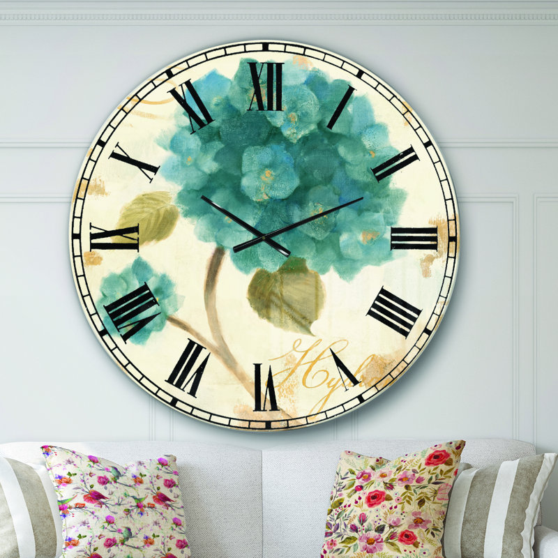 Horloge murale Abondant Hydrangea Flower II - Farmhouse, Grand, Bleu