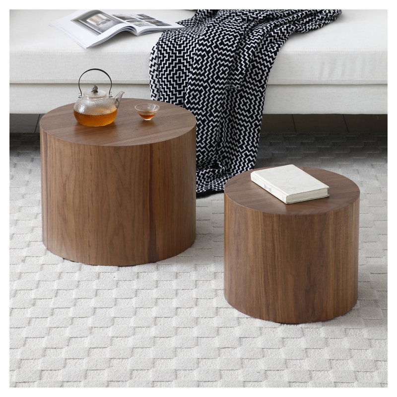 Ensemble de 2 tables basses gigognes rondes, tables d'appoint modernes en MDF avec détails en relief pour salon et chambre, fini noyer
