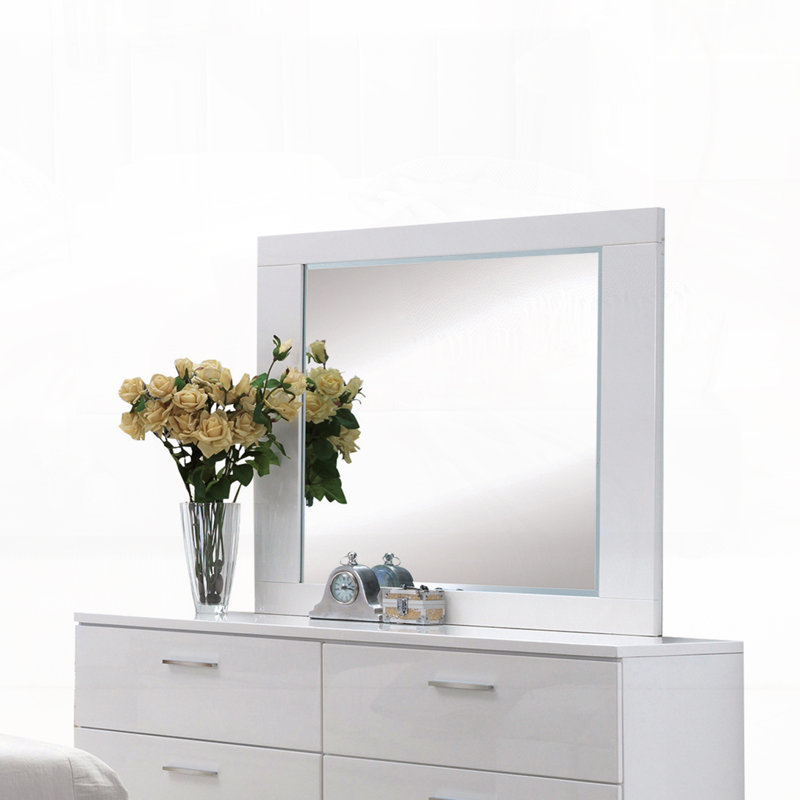 White Finish Mirror