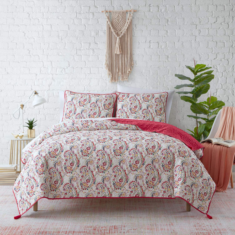 Paisley Quilt, Twin Quilt + 1 Standard Sham