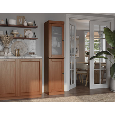 Garde-manger Jaylena 100% bois massif 16,5 po avec portes en verre massif dépoli et tablettes réglables