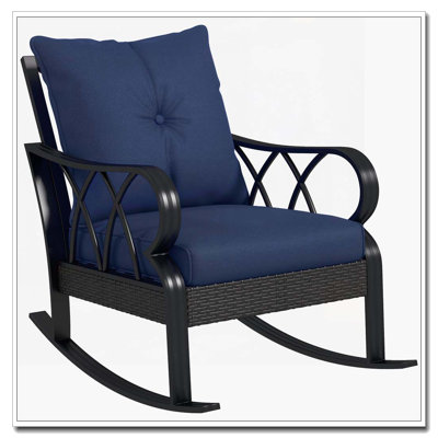 Chaise berçante d'extérieur en osier et rotin