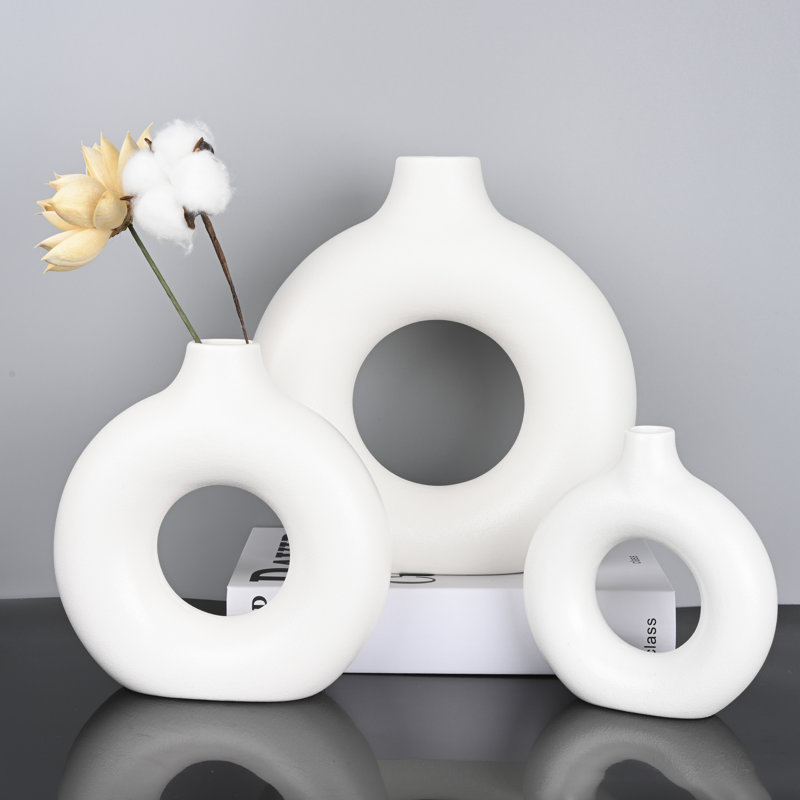 Elsia 3 Piece Handmade Ceramic Table Vase, White