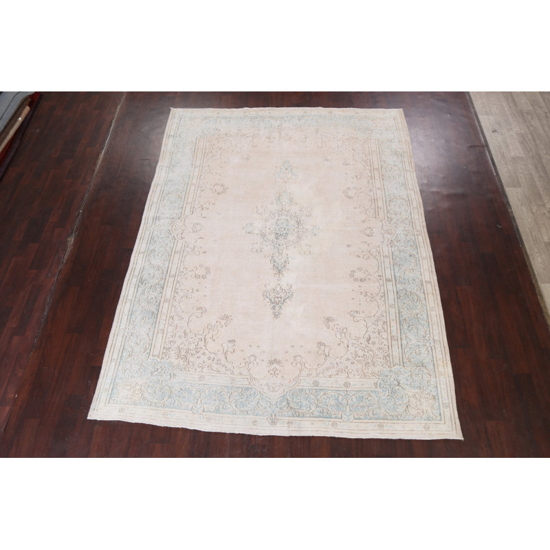 Tapis traditionnel délavé discret 8 x 11