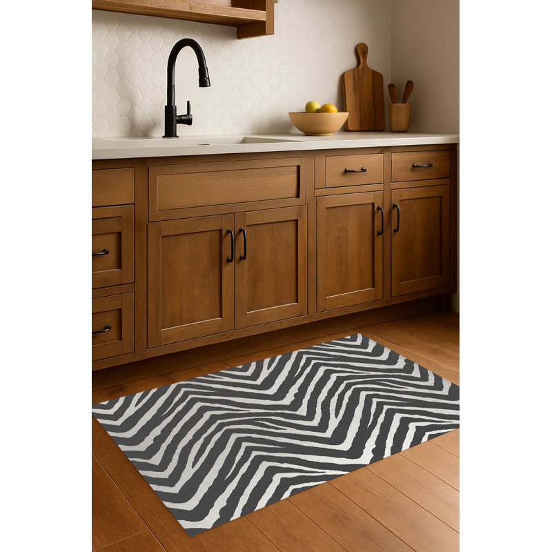 Zebra Stripe Lightweight Non-Slip Kitchen Mat, Rectangle 4' x 6', Ivory/Charcoal