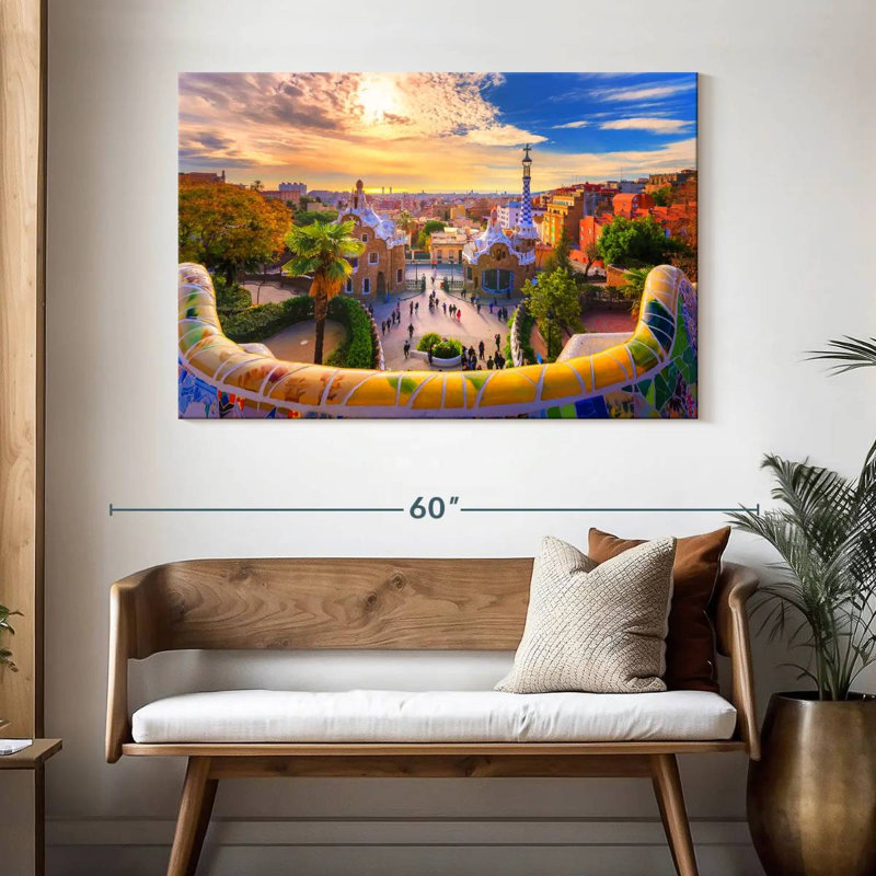 Park Guell In Barcelona, H 32 po x l 48 po