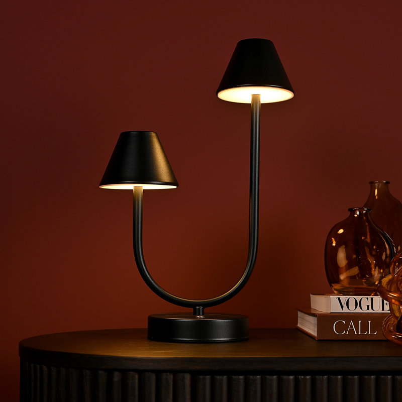 Deeana Metal Table Lamp, Matte Black