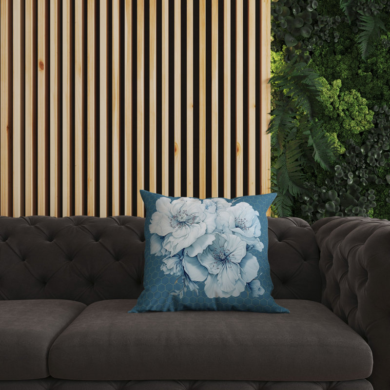 Coussin Magnolia Majesty, H 16 po x l 16 po, Bleu/Multi
