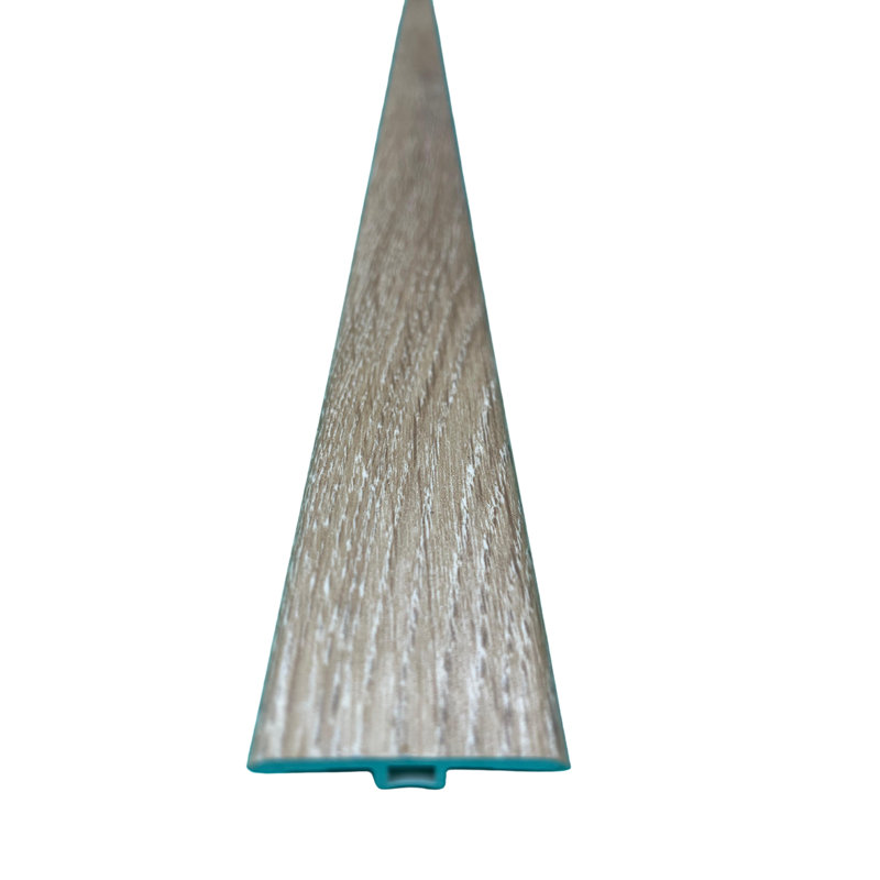 Moulure de transition multi-usages pour plancher de bois ibérique