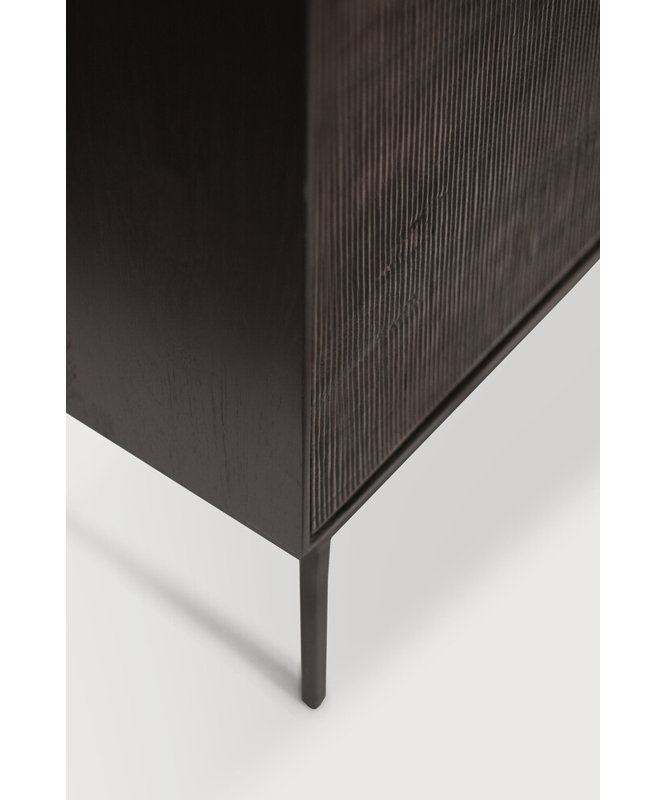 Grooves 80'' W Solid Wood Sideboard
