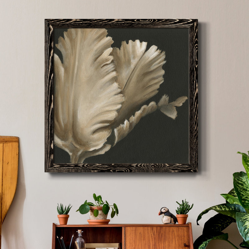 «Classical Blooms I», art mural sur toile, Noir, H 17 po x l 17 po x P 1,5 po