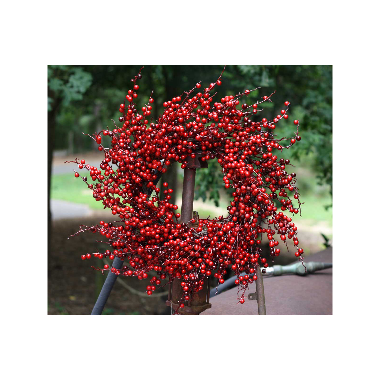 24'' Faux Berry Wreath