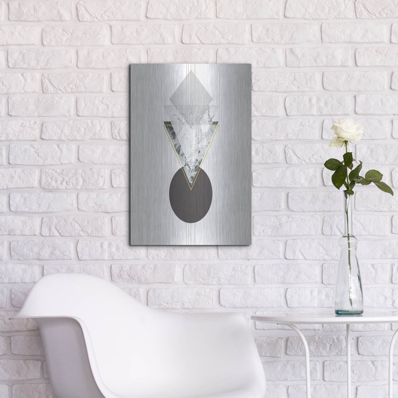 Orren Ellis «Deco Grey Marble Triangle» par Sabrina Balbuena, art mural en métal, H 24 po x l 16 po