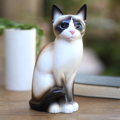 Cuffee chat élégant