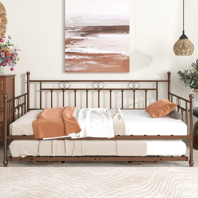 Aleksejus Daybed with Trundle Bed
