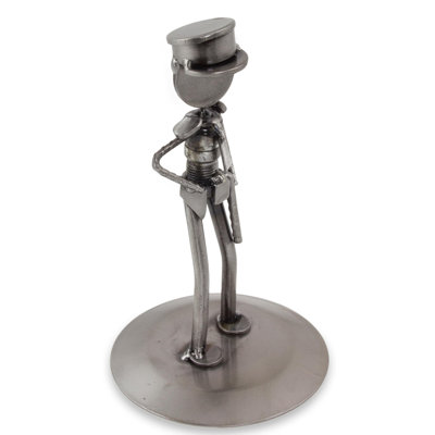 Clarktown Entertainment Figurines & Sculptures
