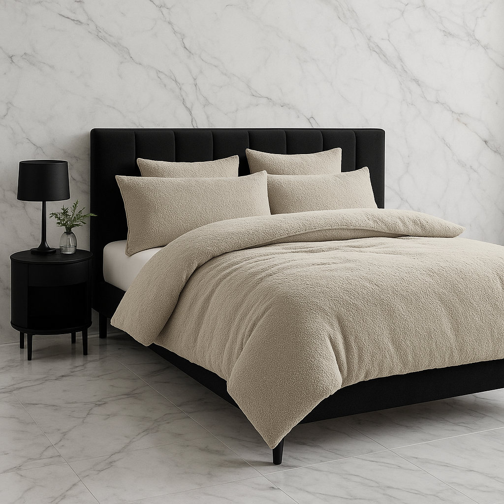 No Pattern Duvet Cover Set with Pillowcases Included