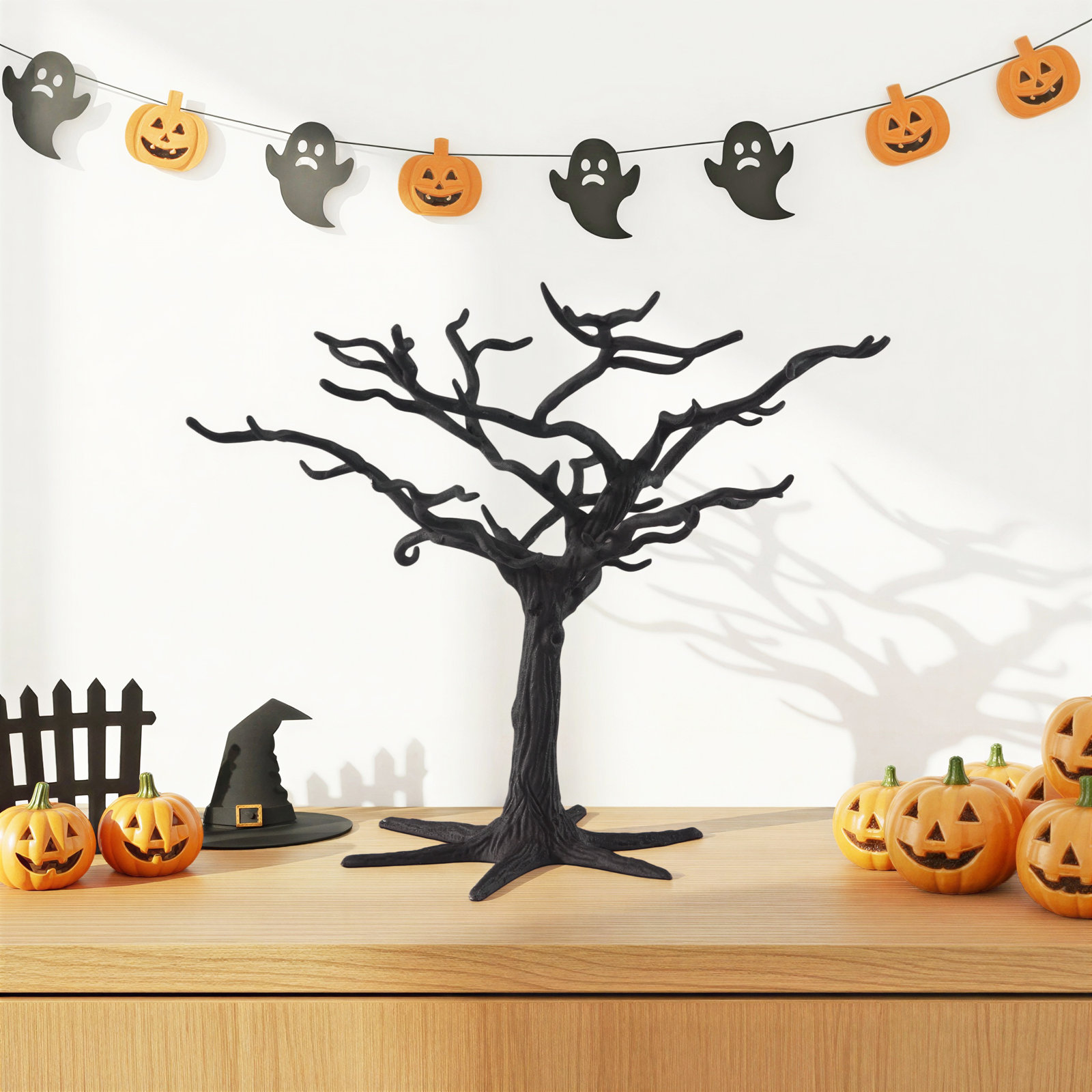 ORNAMENT TREES Matte Black Metal Ornament Tree