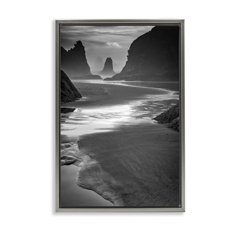 Cadre flottant «Last Light On Bandon Beach», conception par Rick Berk, Cadre flottant gris lustré, H 25 po x l 17 po