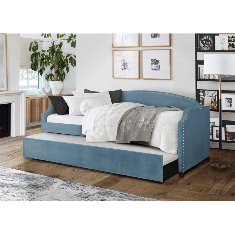 Yamna Upholstered Daybed with Trundle, Blue