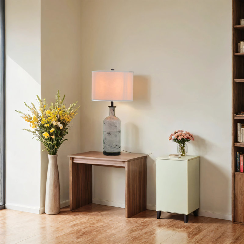 Stylish And Elegant Glass Table Lamp