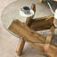 Table basse ronde moderne de 85 cm (33,4 po) avec dessus en verre trempé et piètement géométrique en bois-456889148
