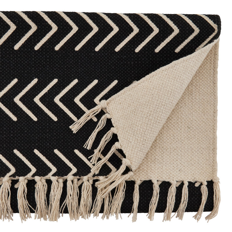 Deherrera Chevron 100% Cotton Table Runner, Black
