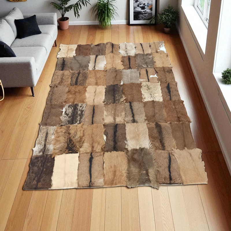 Tapis en peau de chèvre patchwork brun clair, tapis en fourrure de chèvre naturelle rectangulaire fait à la main, tapis en cuir rustique sur mesure pour le salon