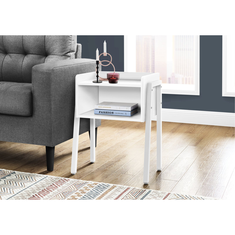 Table d'appoint blanche avec rangement et construction stable pour un métal polyvalent