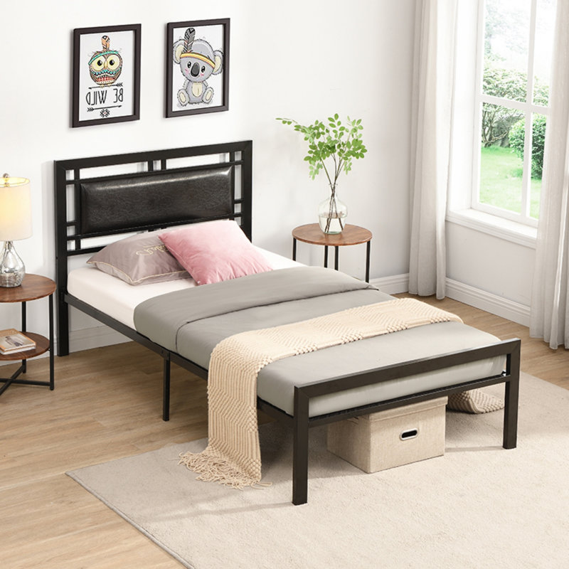 Structure de lit simple en métal avec support robuste, style moderne, confortable, noir