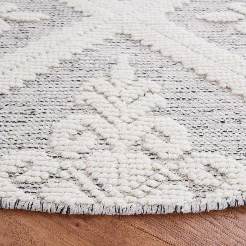 Vermont Hand Woven Wool Damask Rug, Round 6'