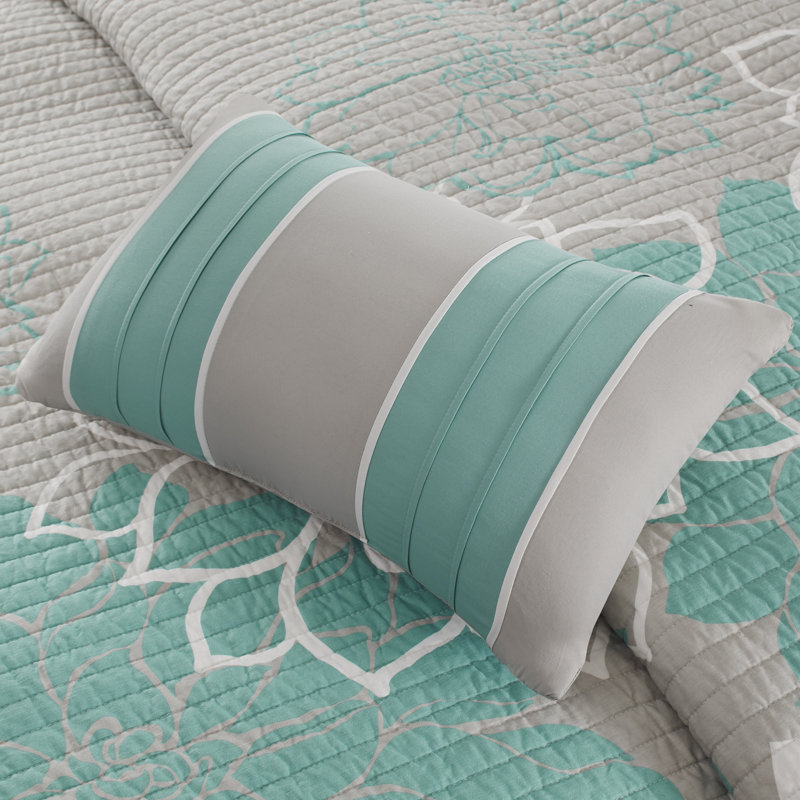 Aqua Floral Reversible Cotton King Quilt Set