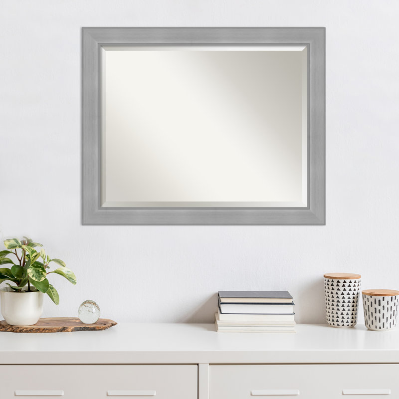 Miroir d'appoint mural Eldert, 26,25 po x 32,25 po