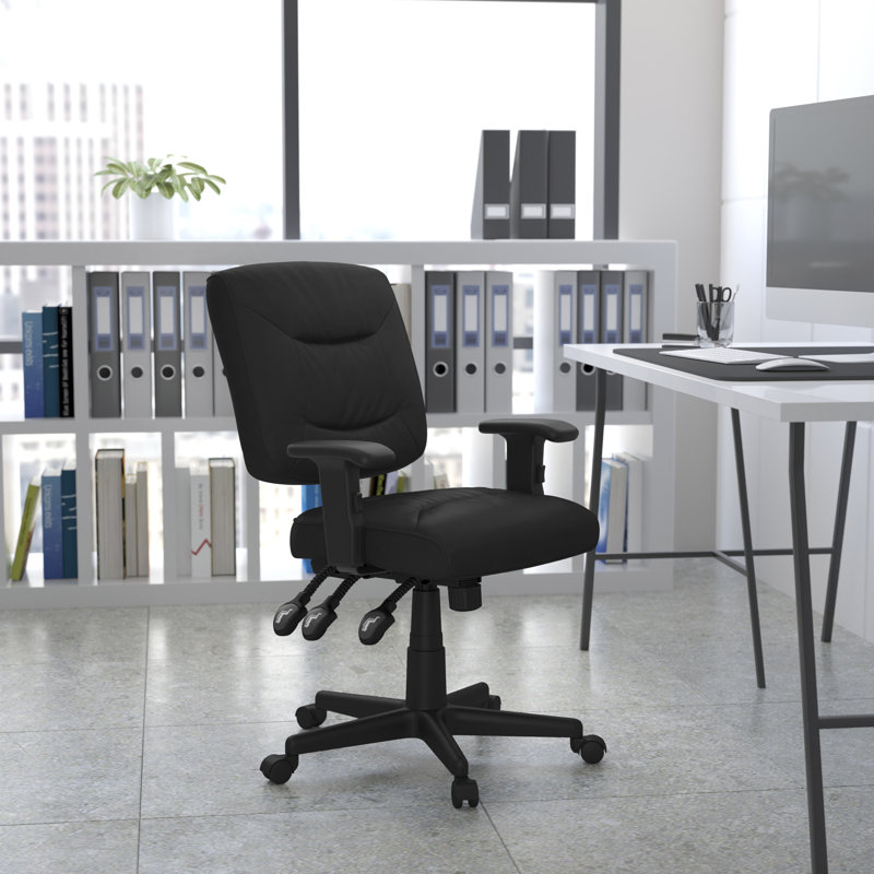  Chaise de bureau ergonomique multifonctionnelle pivotante à dossier moyen LeatherSoft, Accoudoirs réglables