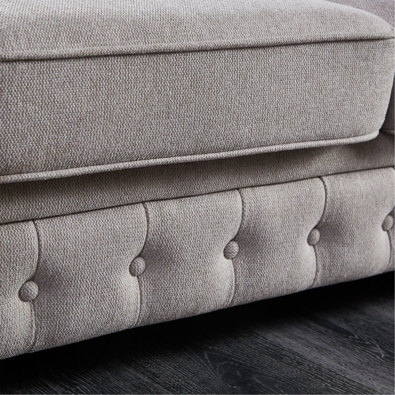 Canapé Chesterfield classique confortable, Gris clair