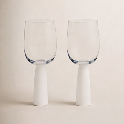 Peri Wine Glass