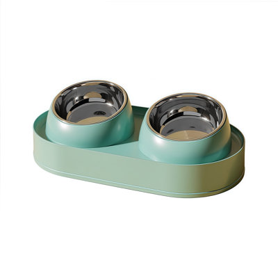 Bols à chat inclinés surélevés, bols à nourriture et à eau doubles avec options en acier inoxydable et en céramique, mangeoire pour animaux de compagnie anti-déversement et anti-renversement pour chats, chatons et petits chiens, 3 couleurs disponibles, 15,8 x 8,7 x 4,7 pouces, en bleu