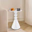 Table d'appoint 15,74 po * et 23,62 po pour le goûter au café également pour le balcon