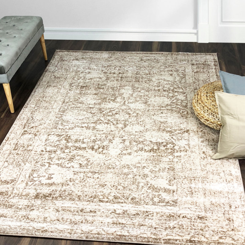 Wisser Oriental Indoor Rug, Rectangle 3'9" x 5'5"