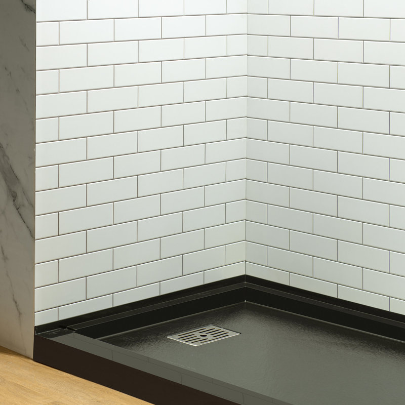 Panneaux muraux de douche WOODBRIDGE en surface solide, 3 pièces, à coller, dimensions : 152,4 cm (L) x 91,4 cm (P) x 190,5 cm (H). Ajustables, installation rapide, épaisseur : 3,5 mm, blanc mat, joint gris foncé, motif de carreaux texturés, WWH-603675-S-M