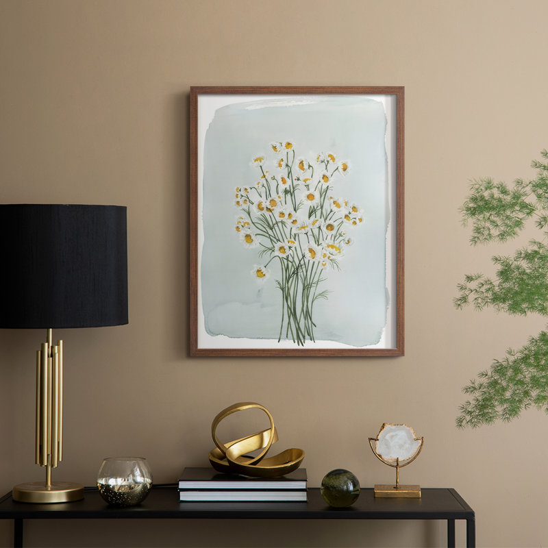 «Bouquet de camomille II», Noyer, H 21 po x l 17 po