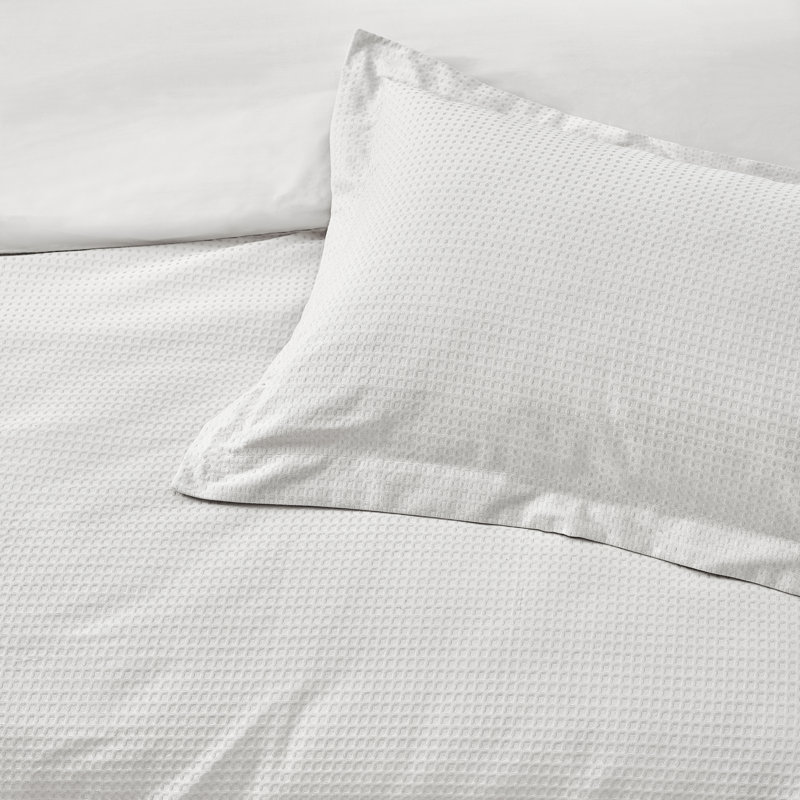 Waffle Textured 100% Cotton Duvet Cover Set, Super King Duvet Cover + 2 Standard Pillowcases, White