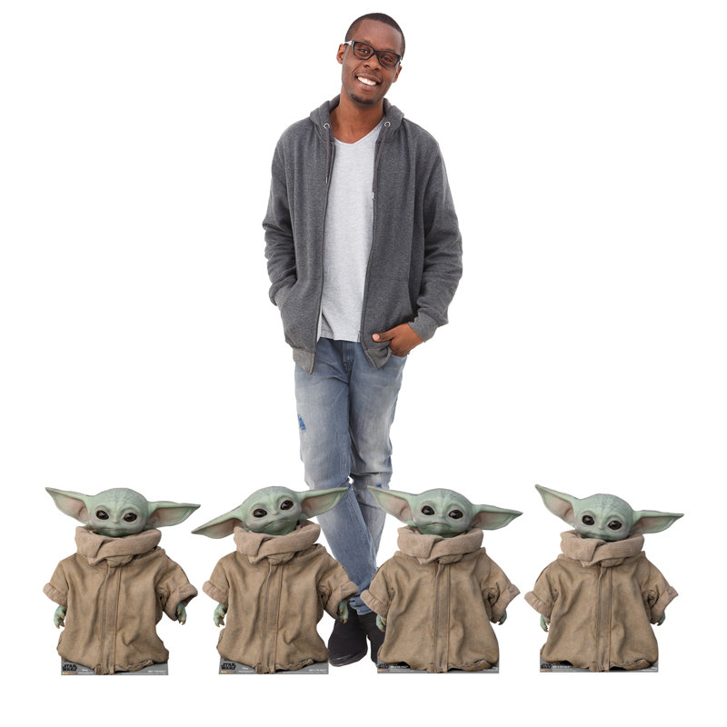 Personnage en carton de l'Enfant Mandalorian de Disney Lucas Film