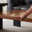 Table basse carrée en bois massif